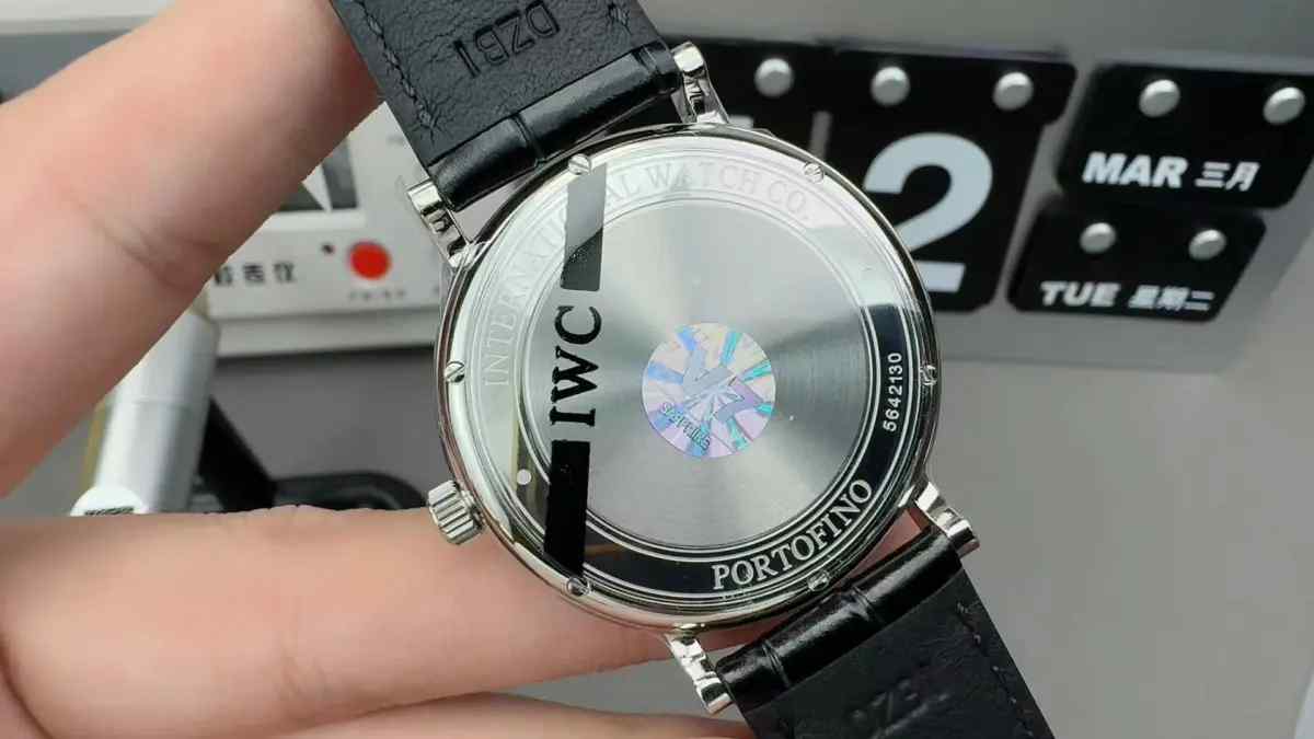 V7厂万国波涛菲诺复刻表值得入手吗？能不能以假乱真？（细节处理到位） | 奈斯探表