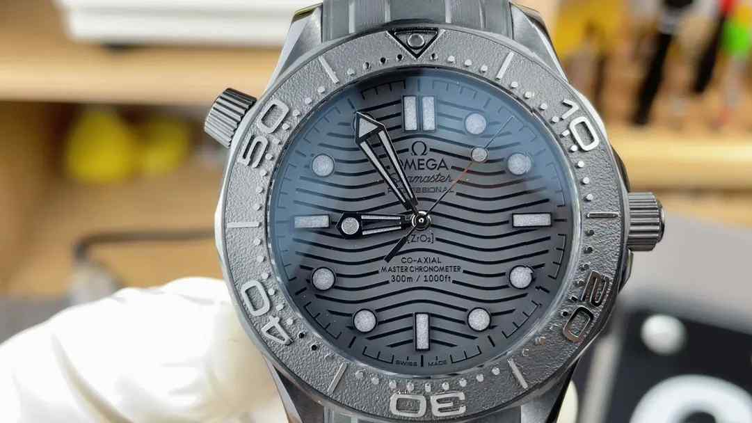 VS厂欧米茄海马300全陶瓷黑武士复刻表值得入手吗、会不会一眼假？ | 奈斯探表