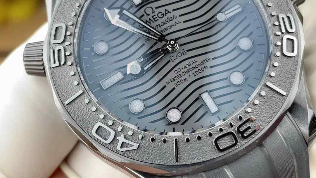 VS厂欧米茄海马300黑武士复刻表跟正品有什么区别？值不值得入手？（复刻表购买指南） | 奈斯探表