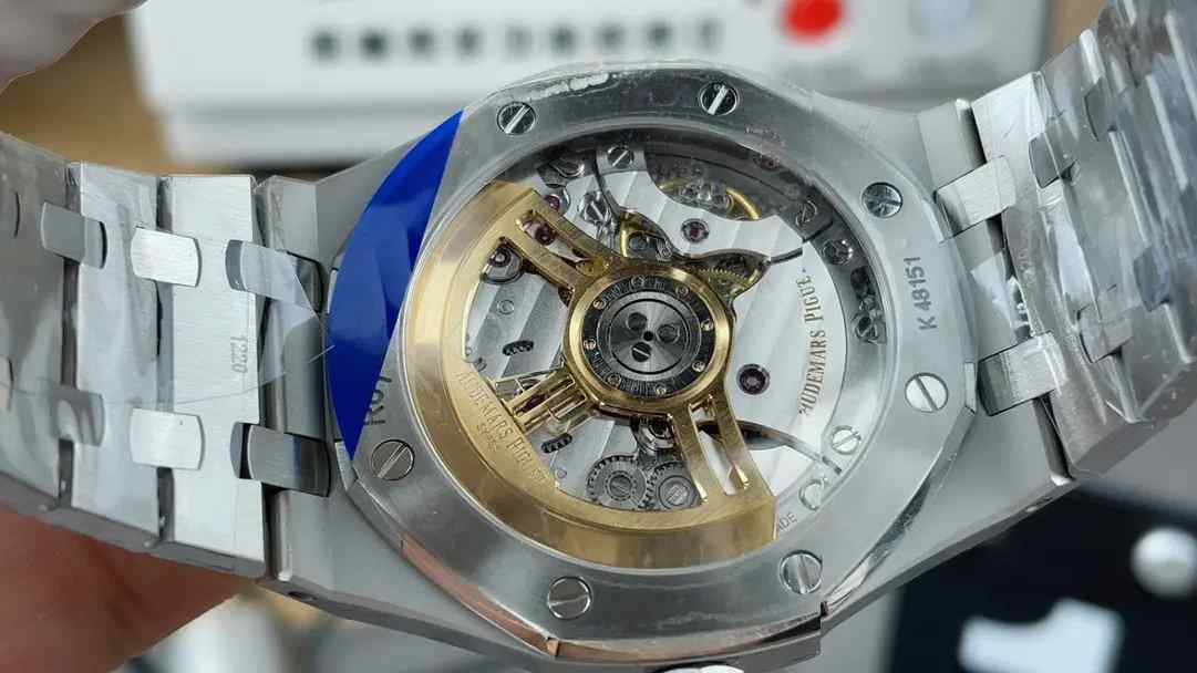 APS厂爱彼15500复刻表V3版本值得入手吗？（深度评测升级点） | 奈斯探表