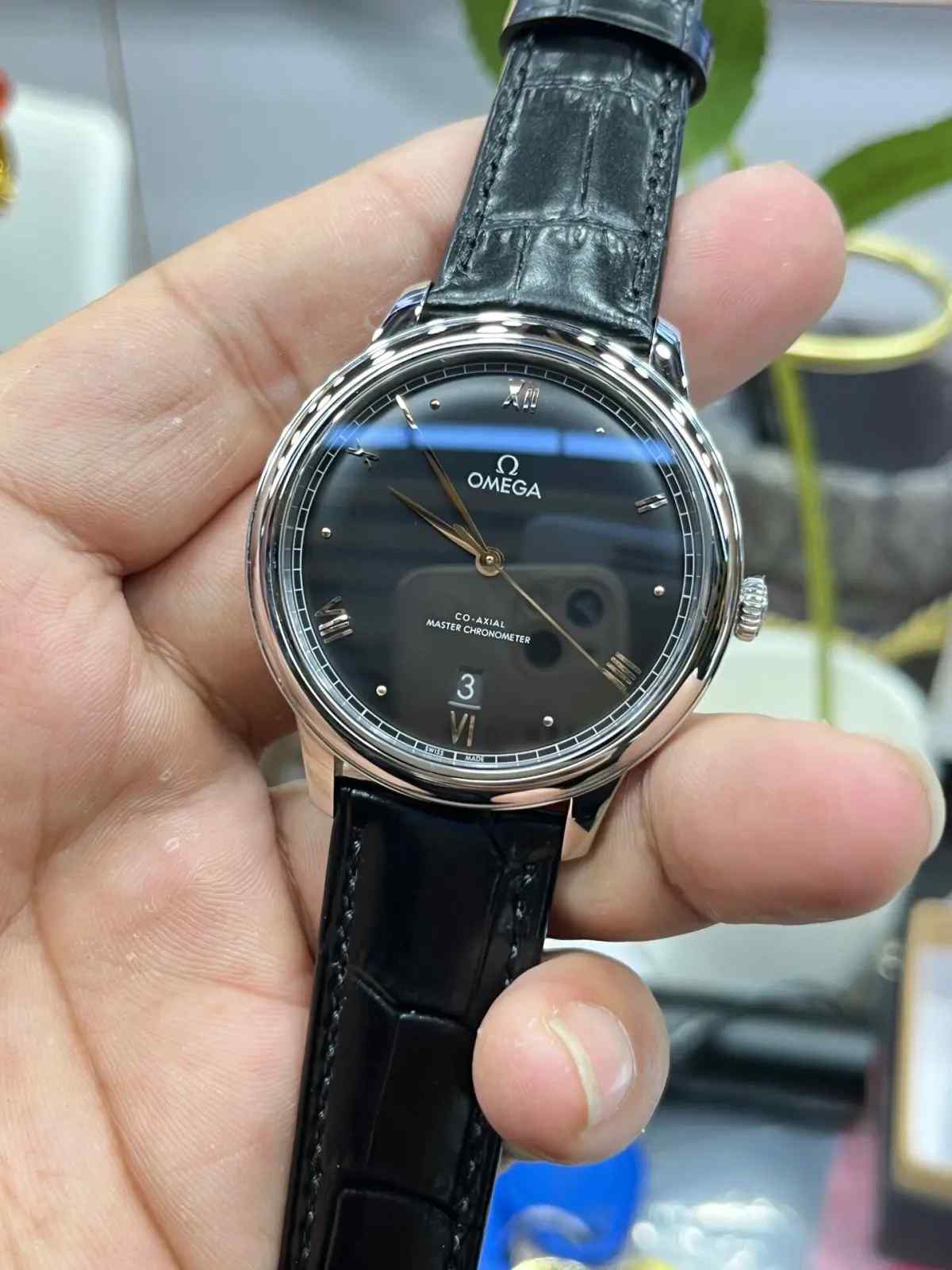 KY厂欧米茄三代蝶飞复刻表值不值得入手？跟正品差别大吗？ | 奈斯探表