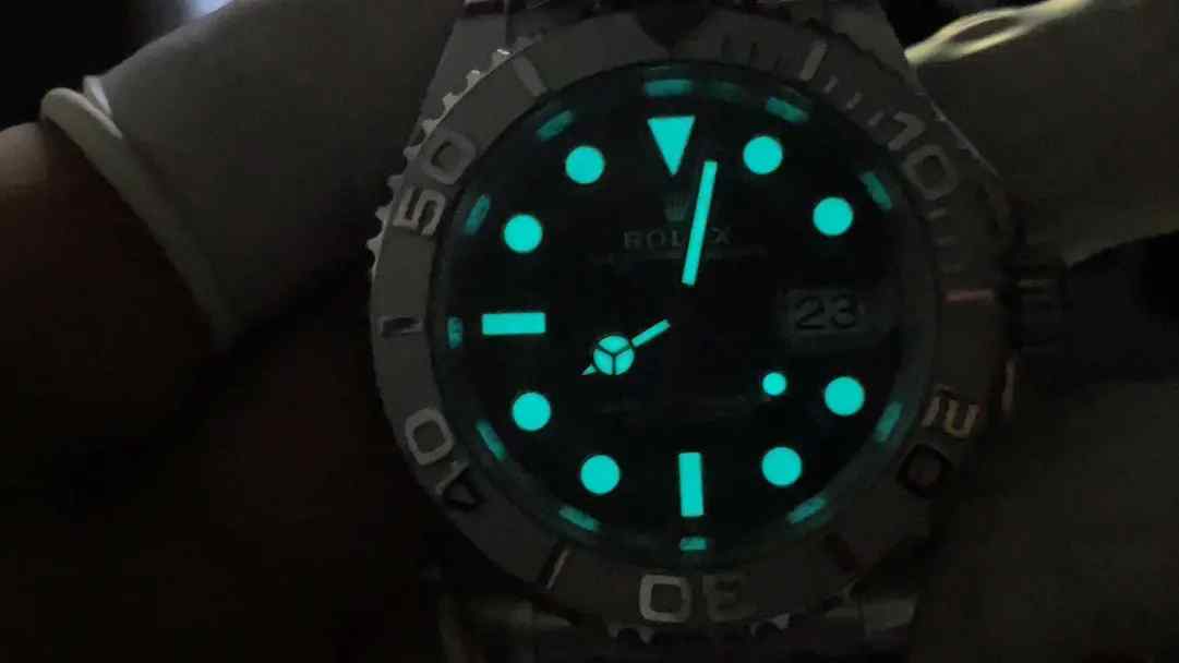 C厂劳力士灰游艇3235机芯复刻表能不能以假乱真、3235一体机机芯详解！ | 奈斯探表