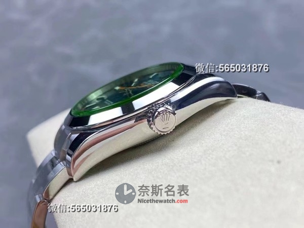 VS厂闪电绿玻璃蓝盘116400gv还原度怎么样?与正品差距大吗？ | 奈斯探表