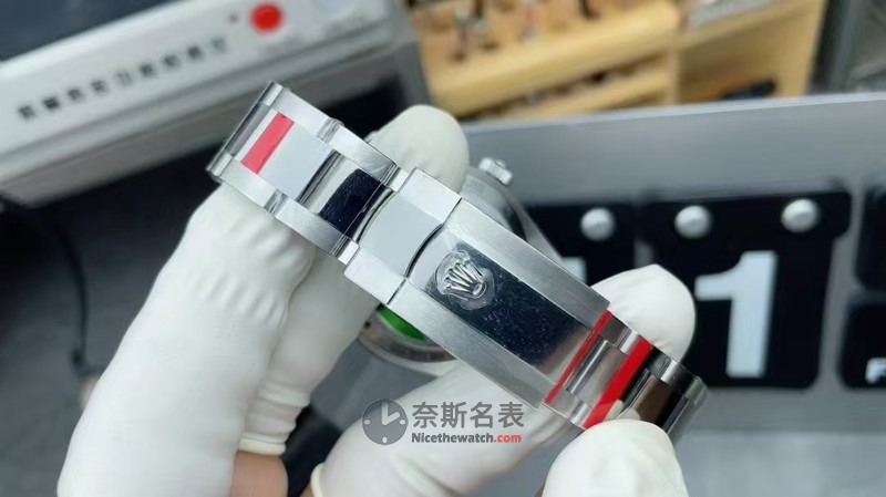 ?VS厂劳力士闪电绿玻璃蓝盘值得入手吗？丹东3131一体机芯性能如何？ | 奈斯探表