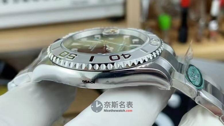 新老版本劳力士灰游艇复刻对比测评，买哪个更好？ | 奈斯探表
