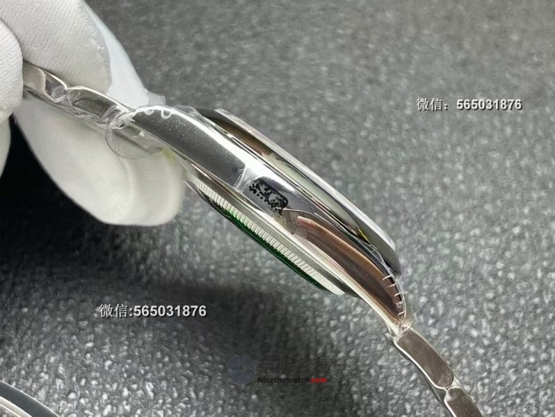 VS厂劳力士蚝式恒动蒂芙尼蓝泡泡面对比原厂是否对版？ | 奈斯探表