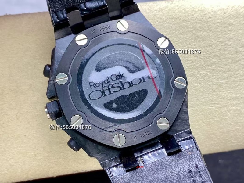 TK厂皇家橡树JF大黄蜂26470评测：轻盈碳纤维，细节满分！ | 奈斯探表