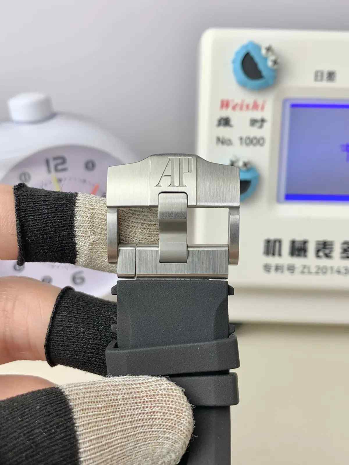 APS厂爱彼皇家橡树15720复刻表评测！高度还原，4308一体机芯精准走时！ | 奈斯探表