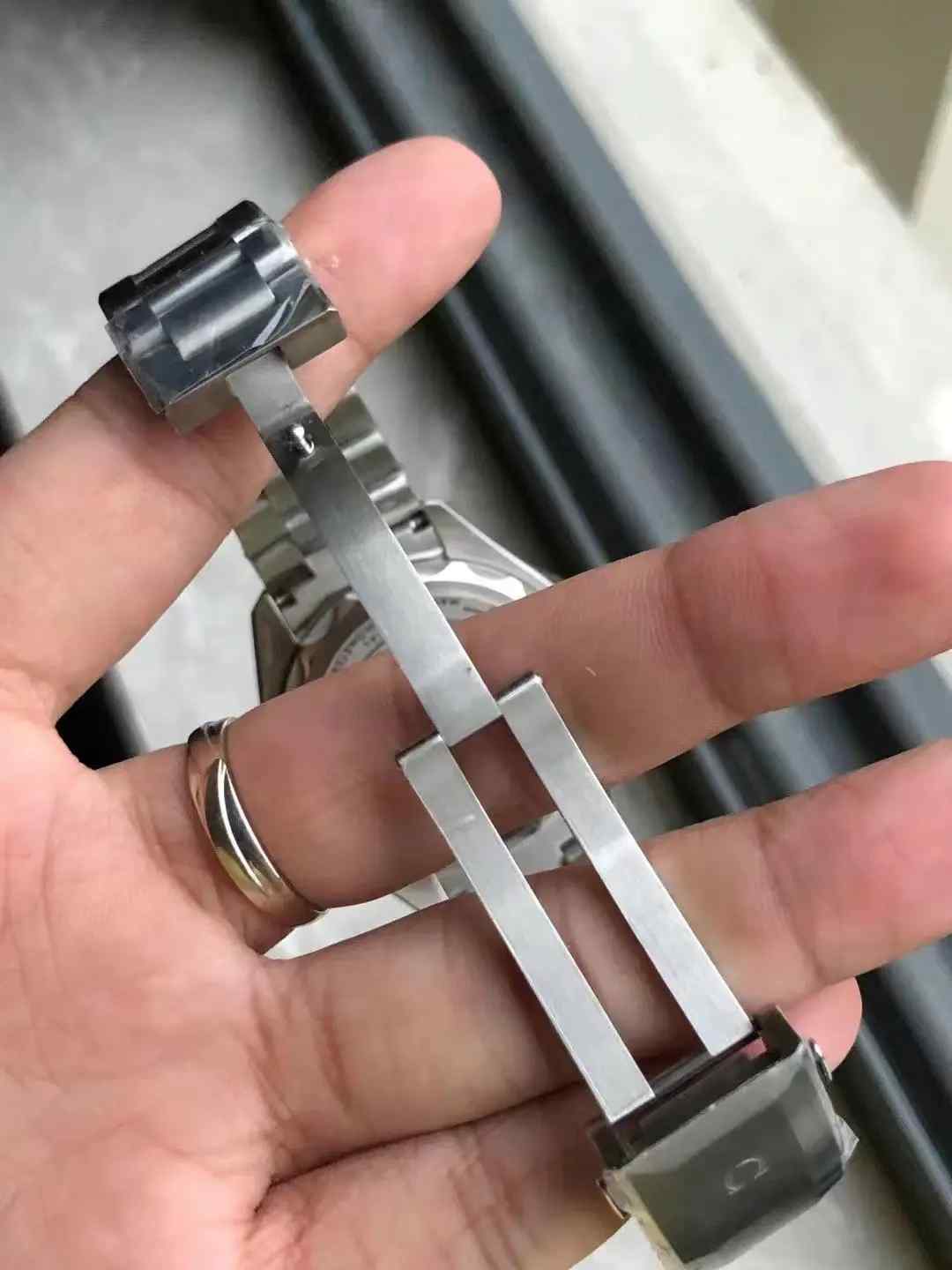 深度解析VS厂欧米茄海洋宇宙6000米海王复刻表，外观能不能乱真！ | 奈斯探表