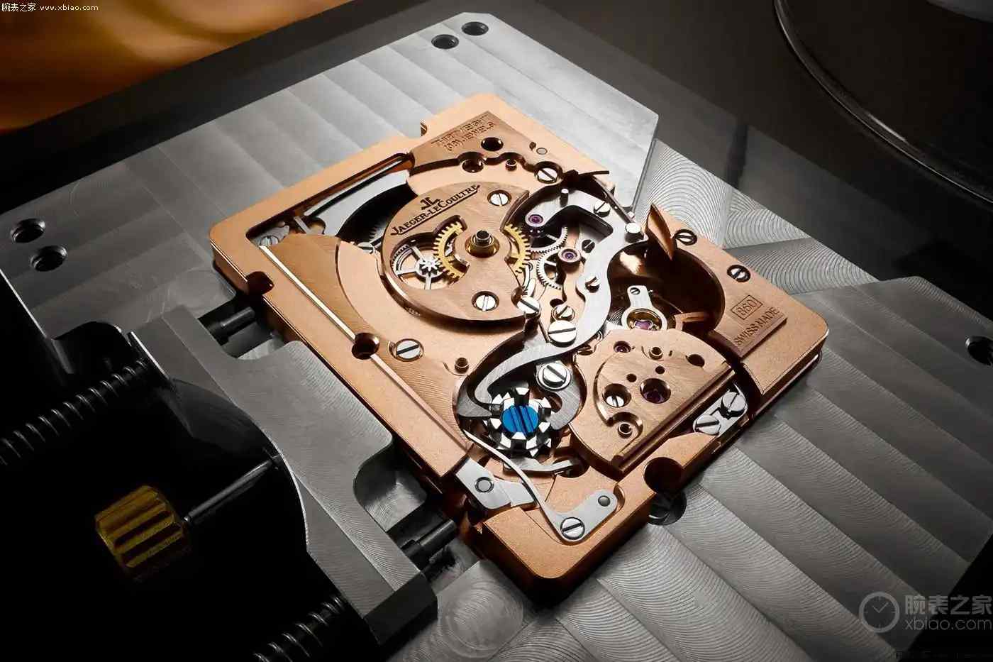 积家翻转系列新成员：18K玫瑰金限量版计时腕表璀璨登场 | 奈斯探表