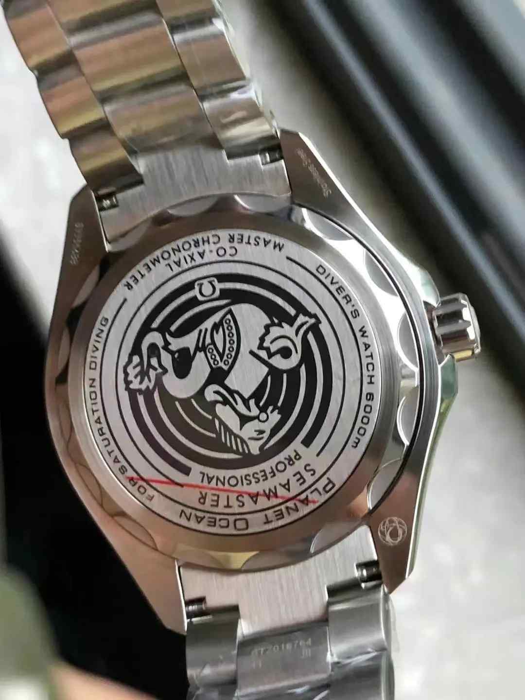 深度解析VS厂欧米茄海洋宇宙6000米海王复刻表，外观能不能乱真！ | 奈斯探表