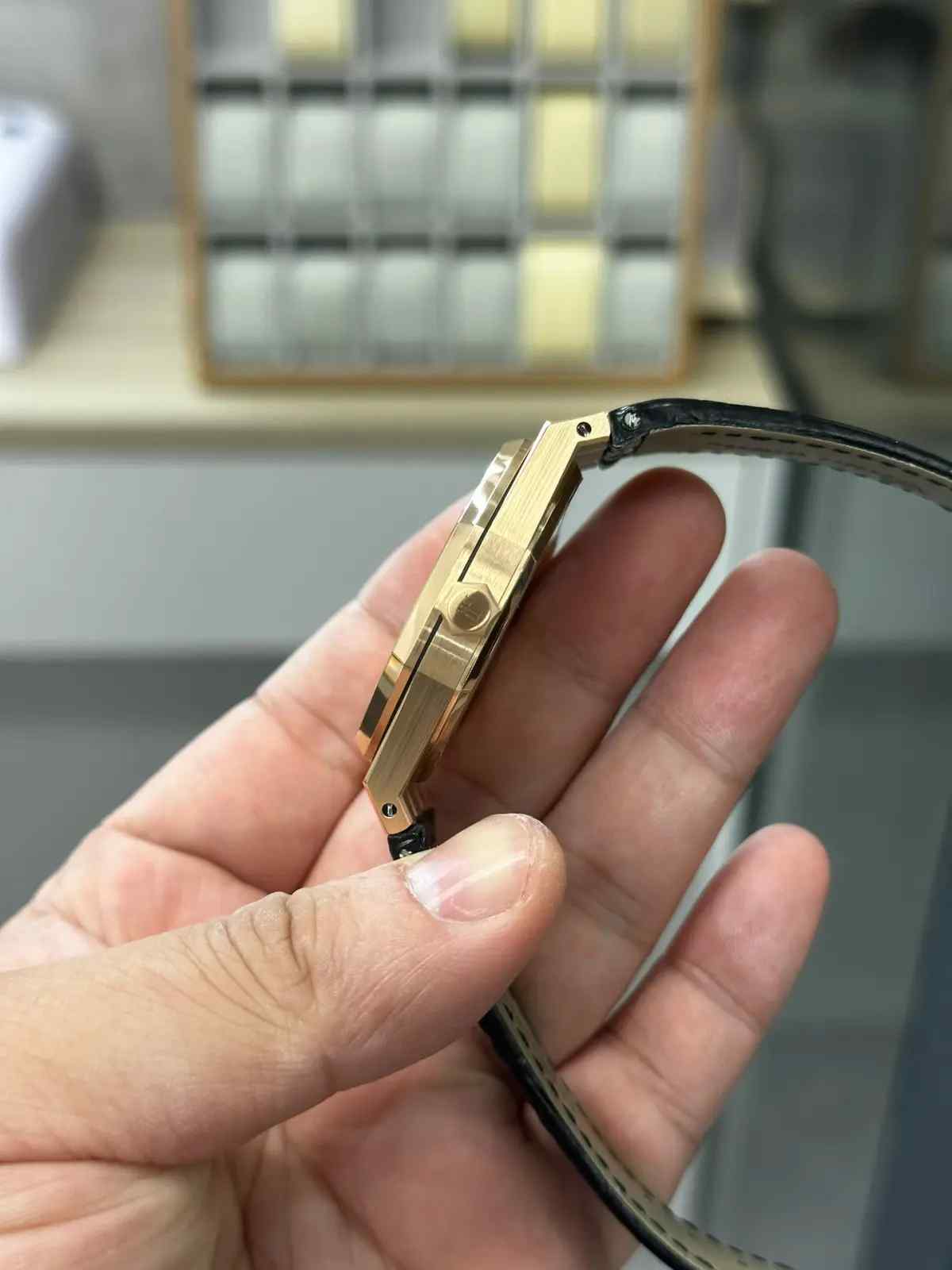 防坑指南！APS厂爱彼15400配重V2版深度测评，重量跟正品差别大吗？ | 奈斯探表