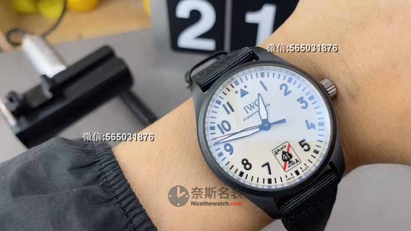 M+厂万国黑桃A王牌飞行员V2升级版评测：细节升级，完美复刻！ | 奈斯探表