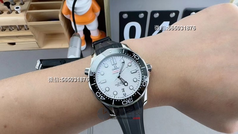 VS厂海马300系列8800机芯真假辨别评测，这些细节你一定要看！ | 奈斯探表