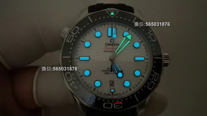 VS厂海马300系列8800机芯真假辨别评测，这些细节你一定要看！ | 奈斯探表