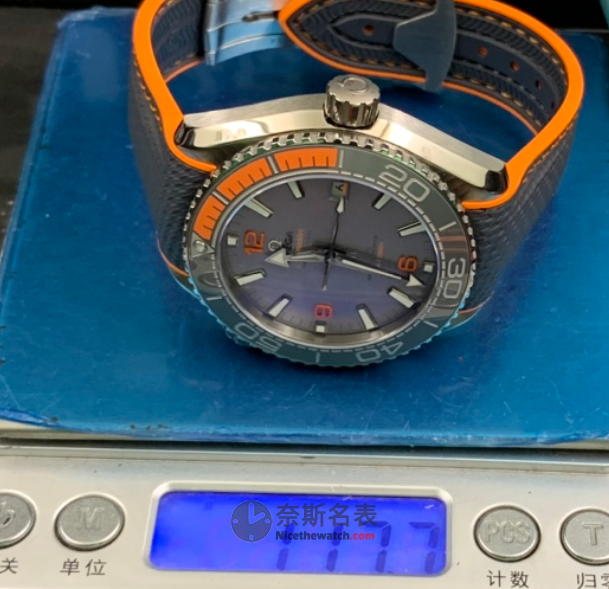 真伪鉴别技巧！VS厂海马600米四分之一橙灰盘和正品区别在哪里？ | 奈斯探表