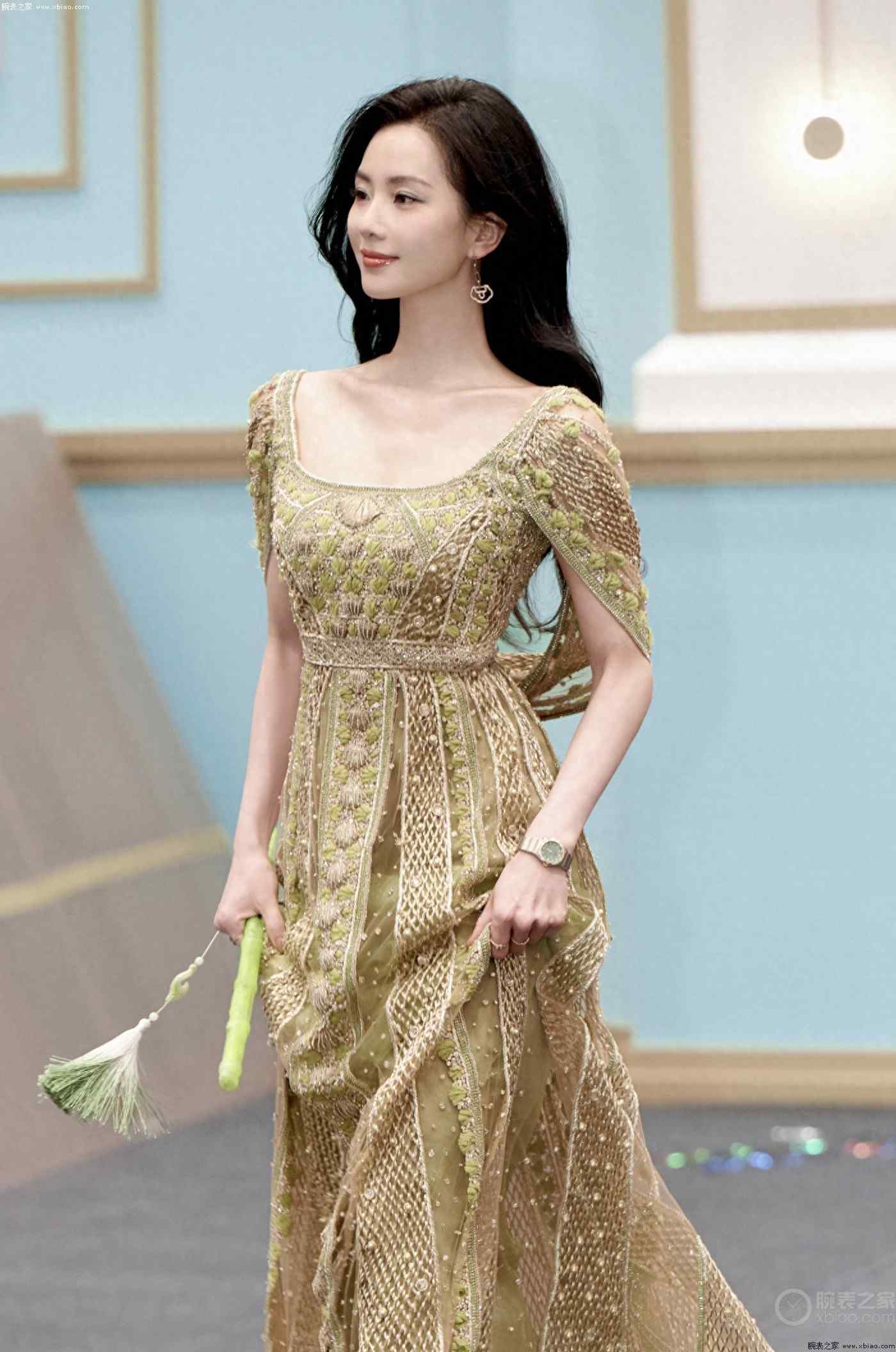 跟着刘诗诗学搭配，这款欧米茄腕表让你秒变焦点 | 奈斯探表