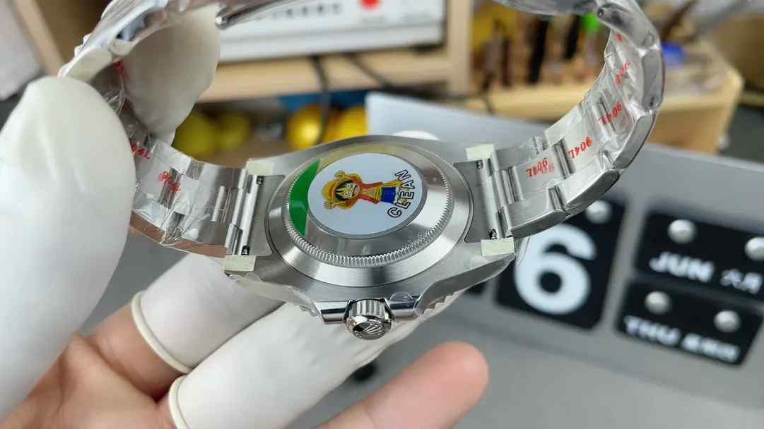 绿水鬼复刻表哪家强？C厂绿水鬼丹东3135机芯告诉你！(C厂绿水鬼鉴定) | 奈斯探表