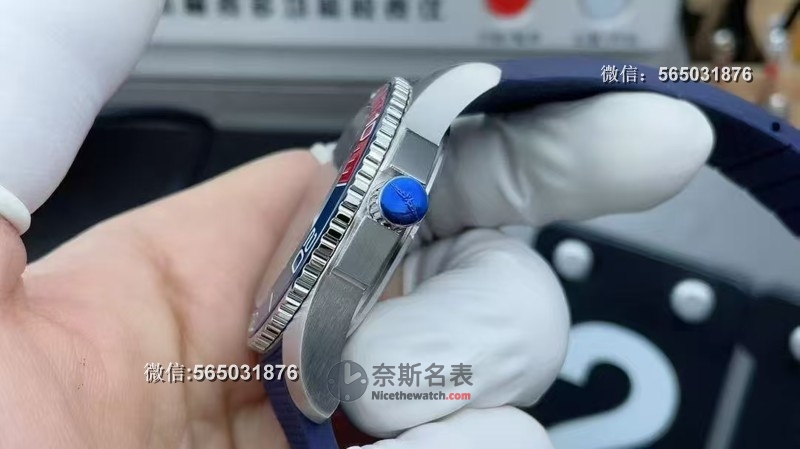 独家评测，AF厂康卡斯限量款四分之一红外圈，为何值得收藏？ | 奈斯探表