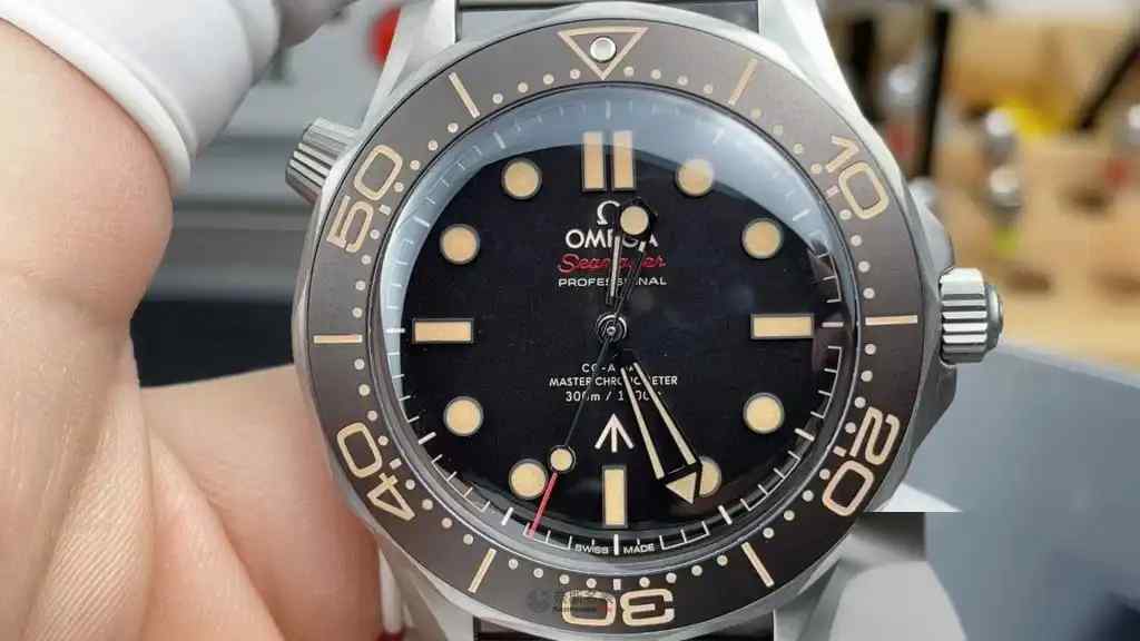 VS厂V3版全钛无暇赴死，轻盈上手，复古风范等你来体验！ | 奈斯探表