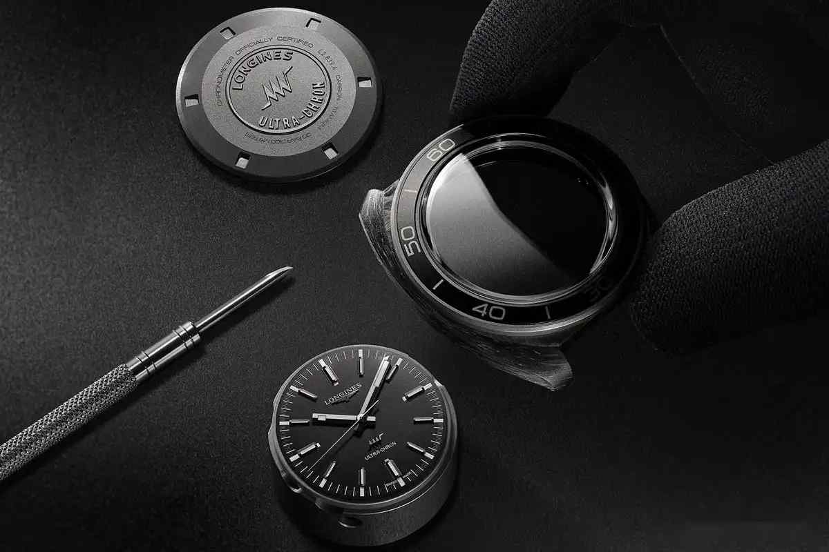 浪琴新品炸裂！Ultra-Chron Carbon锻造碳腕表，潮黑未来感爆棚！ | 奈斯探表