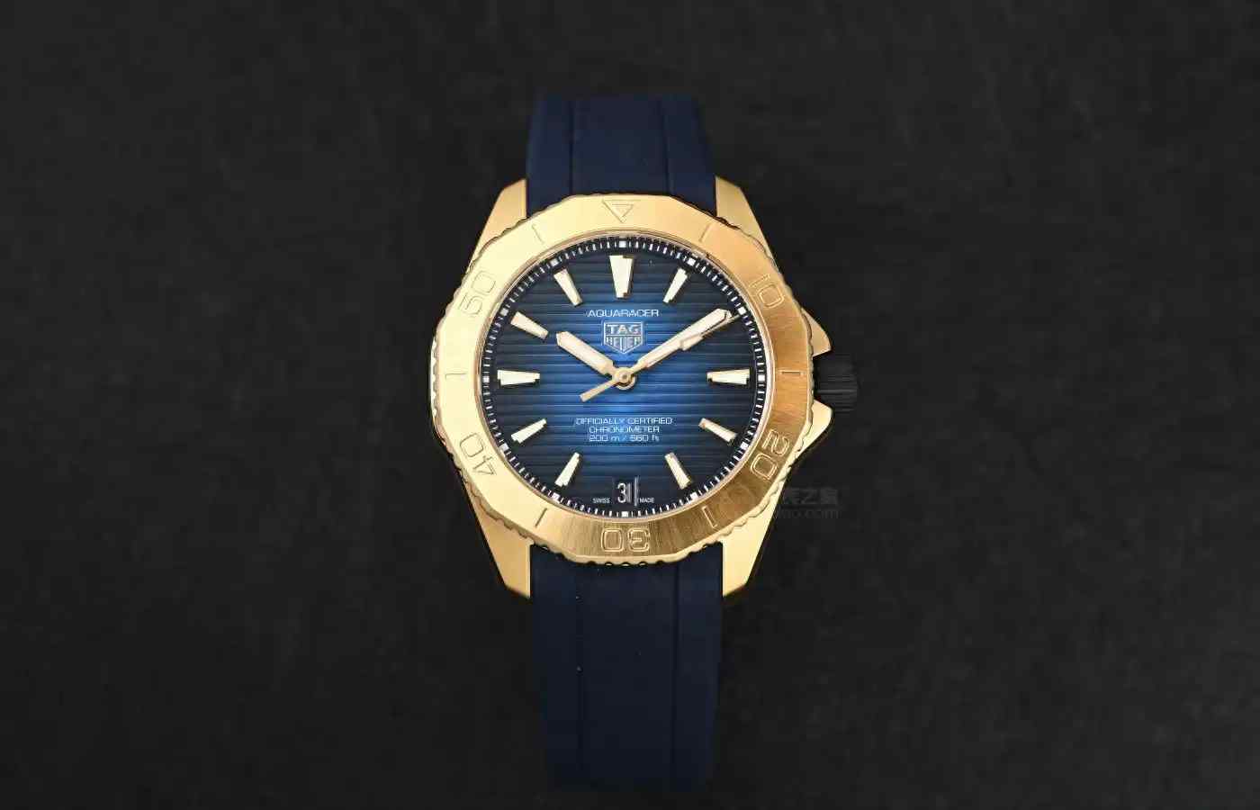 泰格豪雅竞潜系列出新品，14万公价到底值不值？ | 奈斯探表