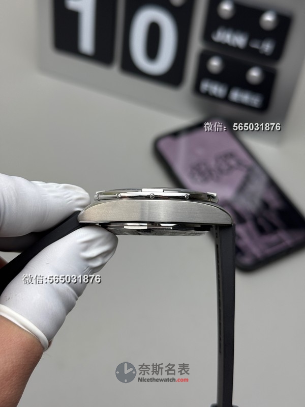 BLS厂百年灵复刻表B01，和正品相比到底差多少？ | 奈斯探表