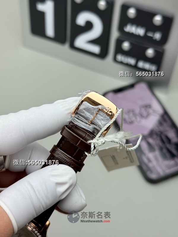 APS厂月相大师V2升级版好不好？看完这篇就知道！ | 奈斯探表