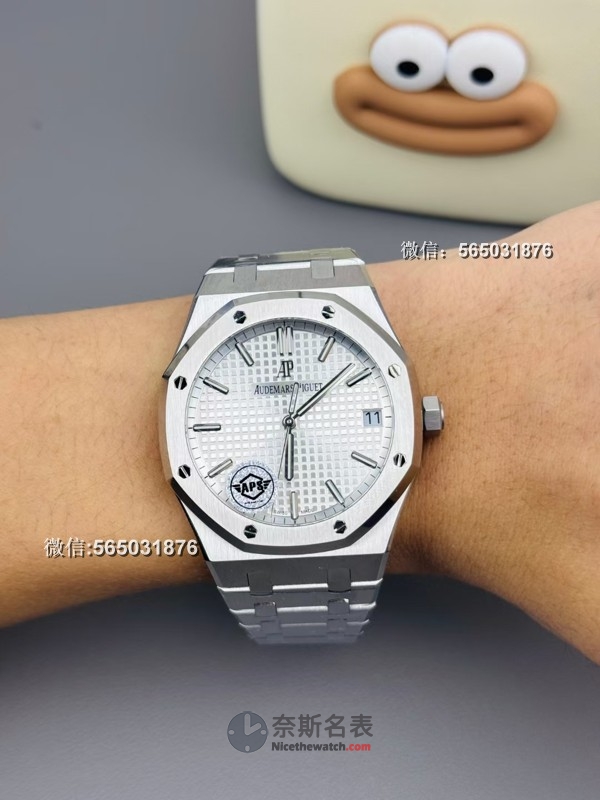 APS厂大升级！15500白盘终极版一体机芯，无需改装，直接上手！ | 奈斯探表