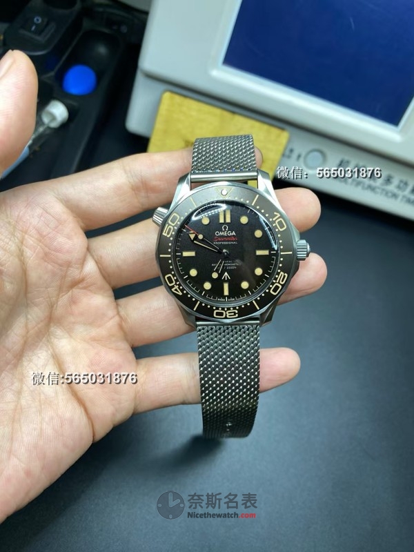 VS厂欧米茄海马300“无暇赴死”007复刻表，纯钛打造，轻盈舒适，闭眼冲！ | 奈斯探表