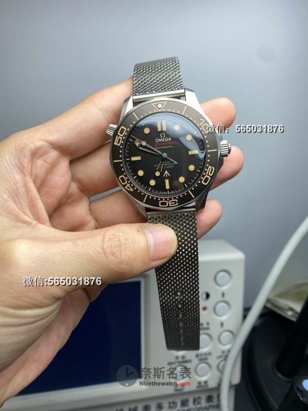 VS厂欧米茄海马300“无暇赴死”007复刻表，纯钛打造，轻盈舒适，闭眼冲！ | 奈斯探表