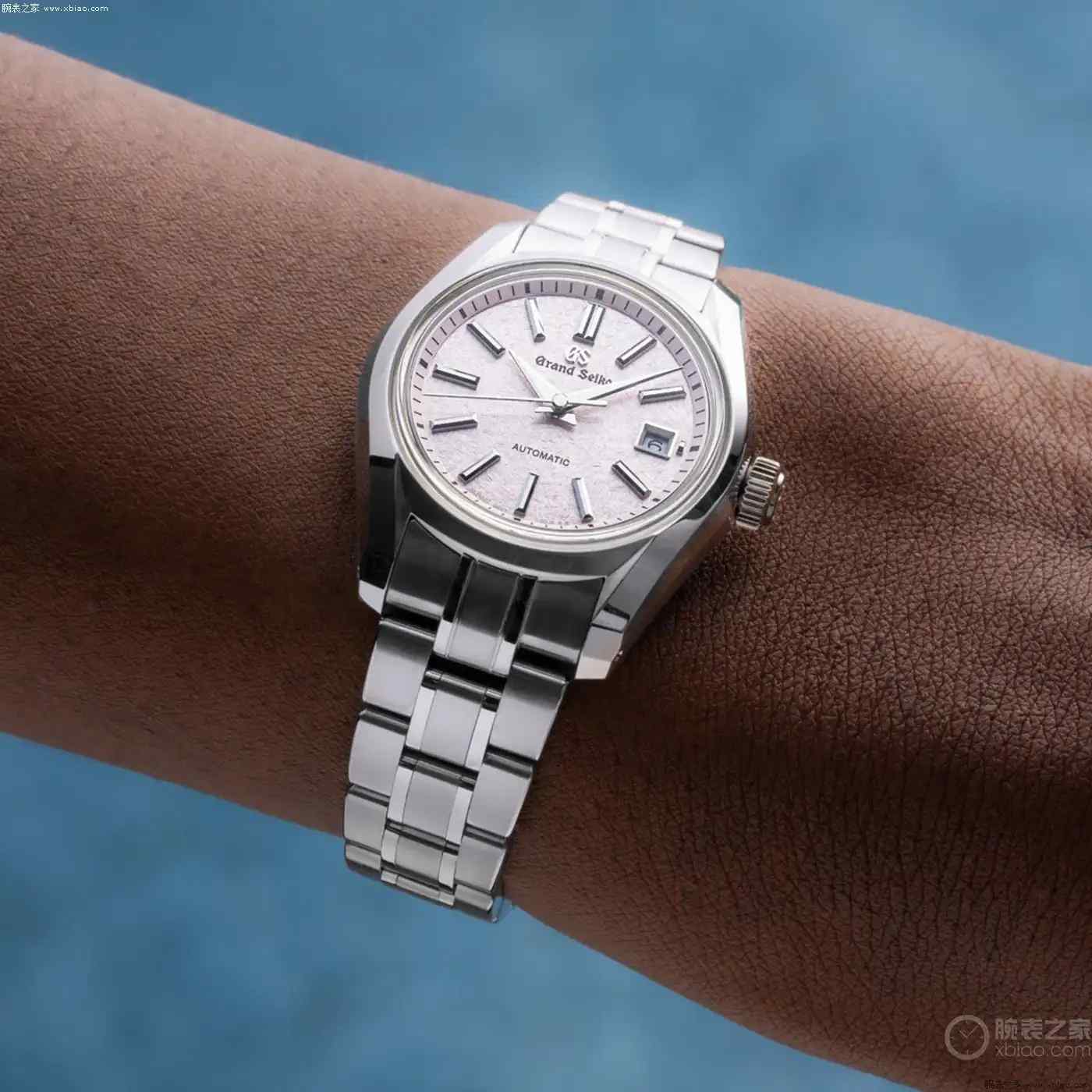 冠蓝狮樱花腕表质量怎么样？行家评价如何？ | 奈斯探表