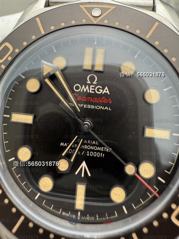 VS厂欧米茄无暇赴死复刻表——电影明星款的极致还原 | 奈斯探表