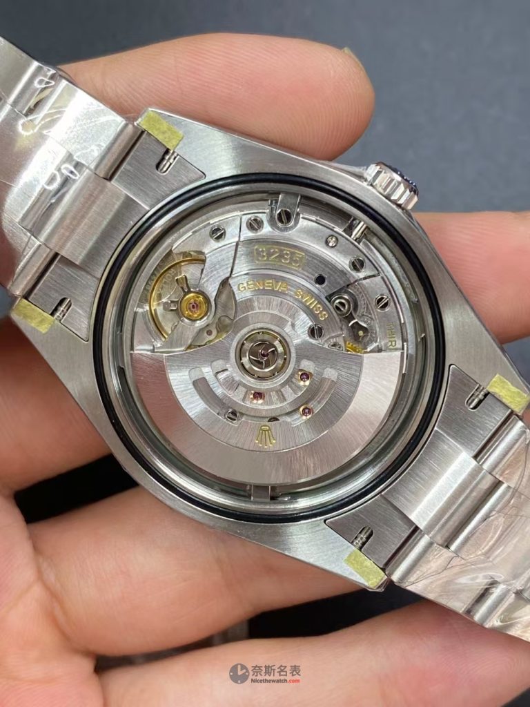 CLEAN厂劳力士蚝式恒动复刻表值不值得入手？C厂对比VS厂谁更强？ | 奈斯探表