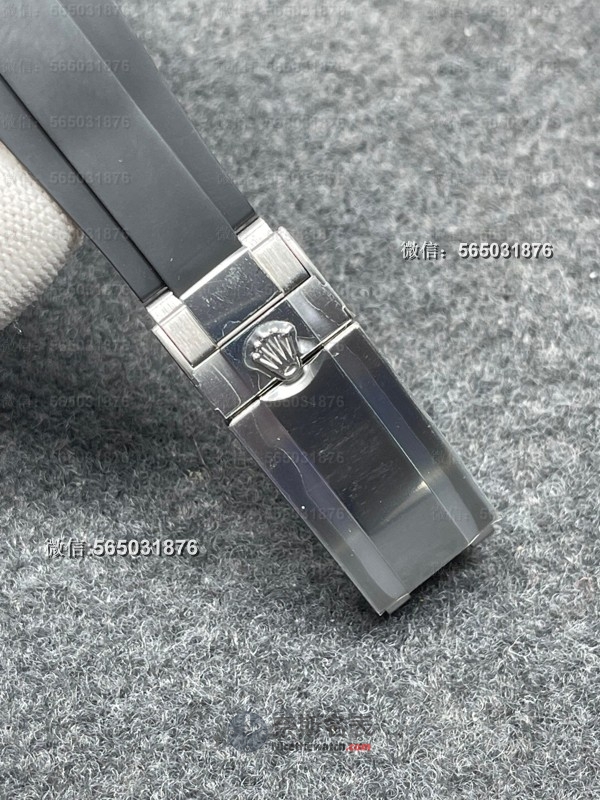 C厂新款灰胶迪4131机芯 vs 老款4130机芯，谁更值得入手？ | 奈斯探表