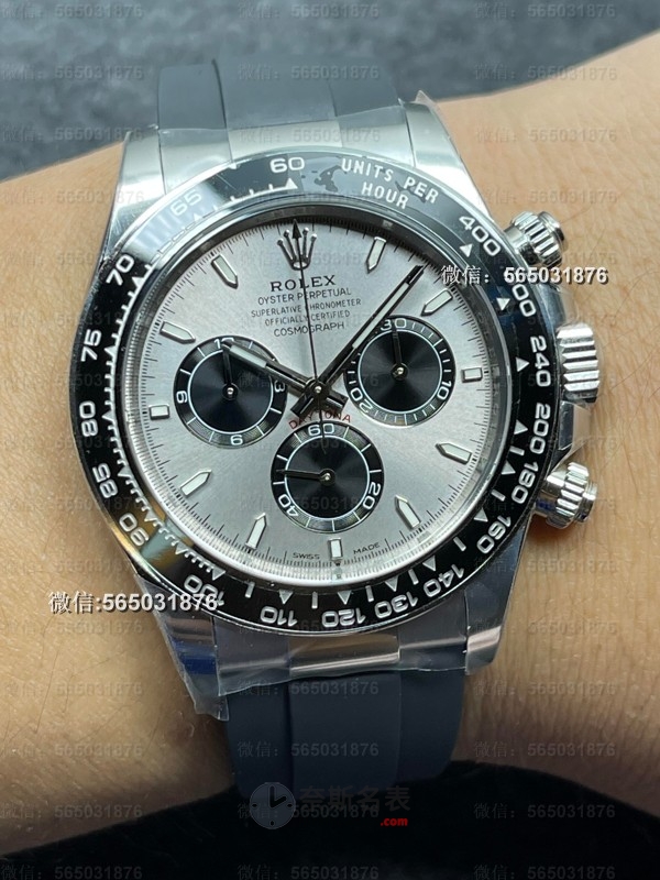 C厂新款灰胶迪4131机芯 vs 老款4130机芯，谁更值得入手？ | 奈斯探表