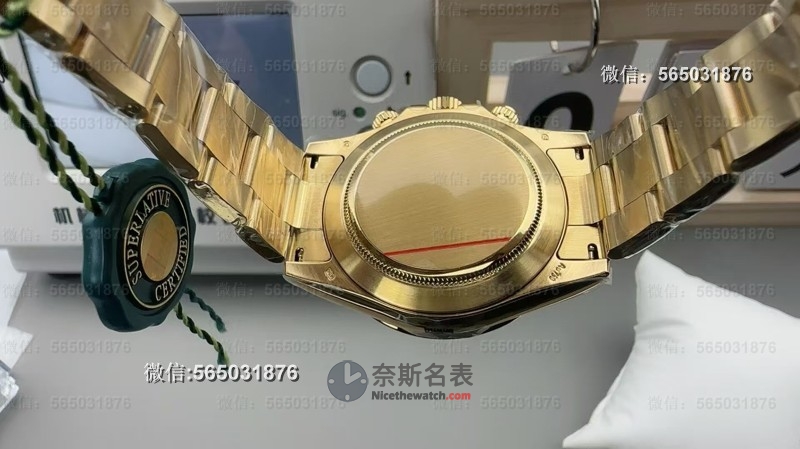 220克压手感！ZF配重版绿金迪能否碾压传统复刻 | 奈斯探表