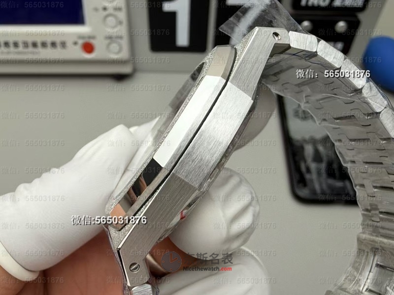 THB厂爱彼霜金15407 V2版实拍，布灵布灵闪到睁不开眼！ | 奈斯探表