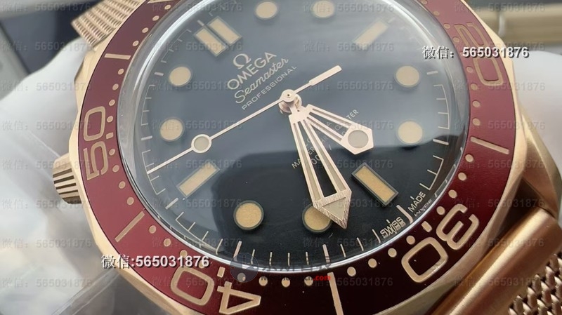 【2025王炸新品】VS厂青铜金海马300到货！勃艮第红表圈美到窒息！ | 奈斯探表