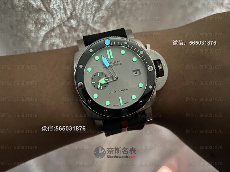 2025年度爆款！VS厂沛纳海1681实拍！Luna Rossa红灰配色太炸了！ | 奈斯探表