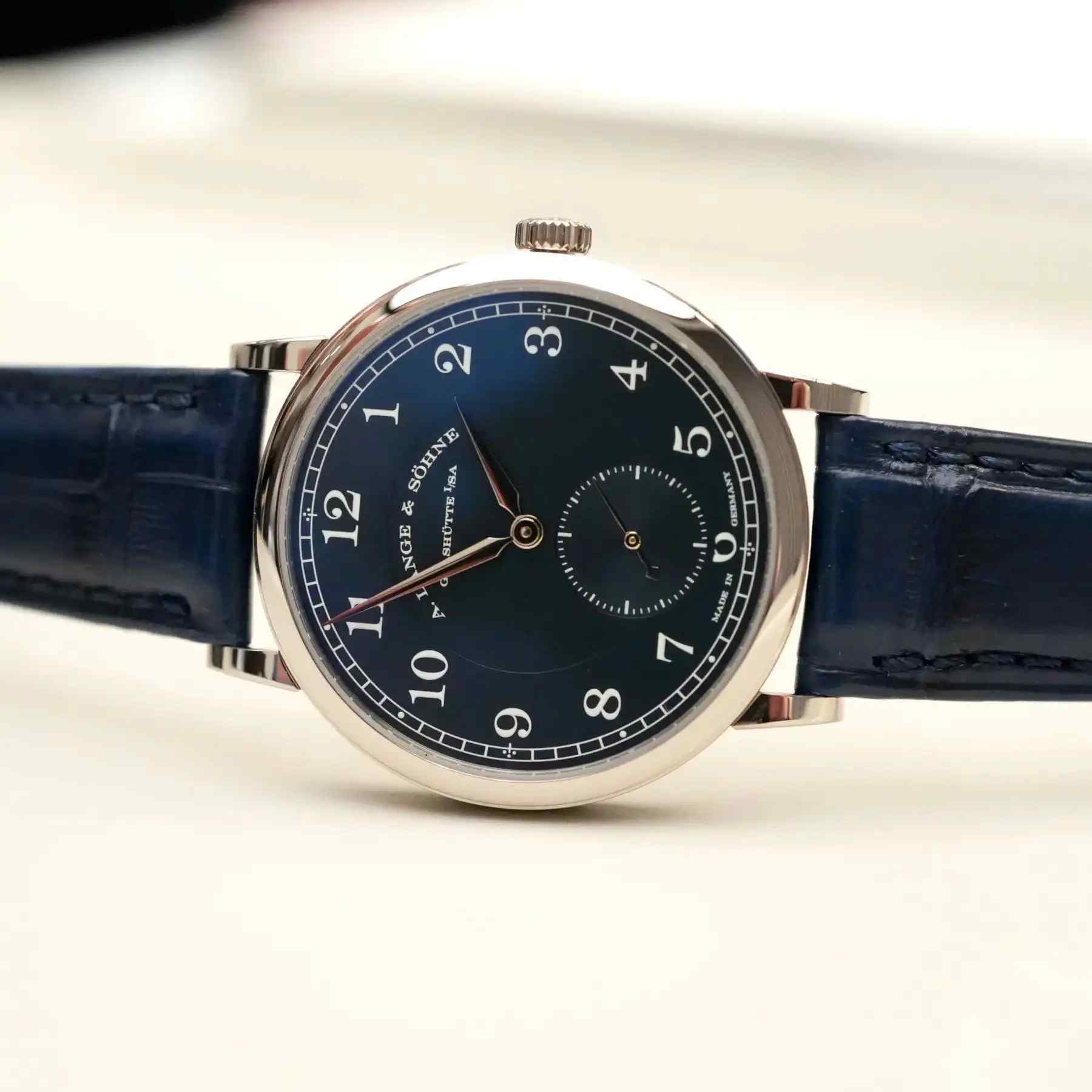 34mm正装表新标杆！朗格1815超薄腕表深度评测 | 奈斯探表