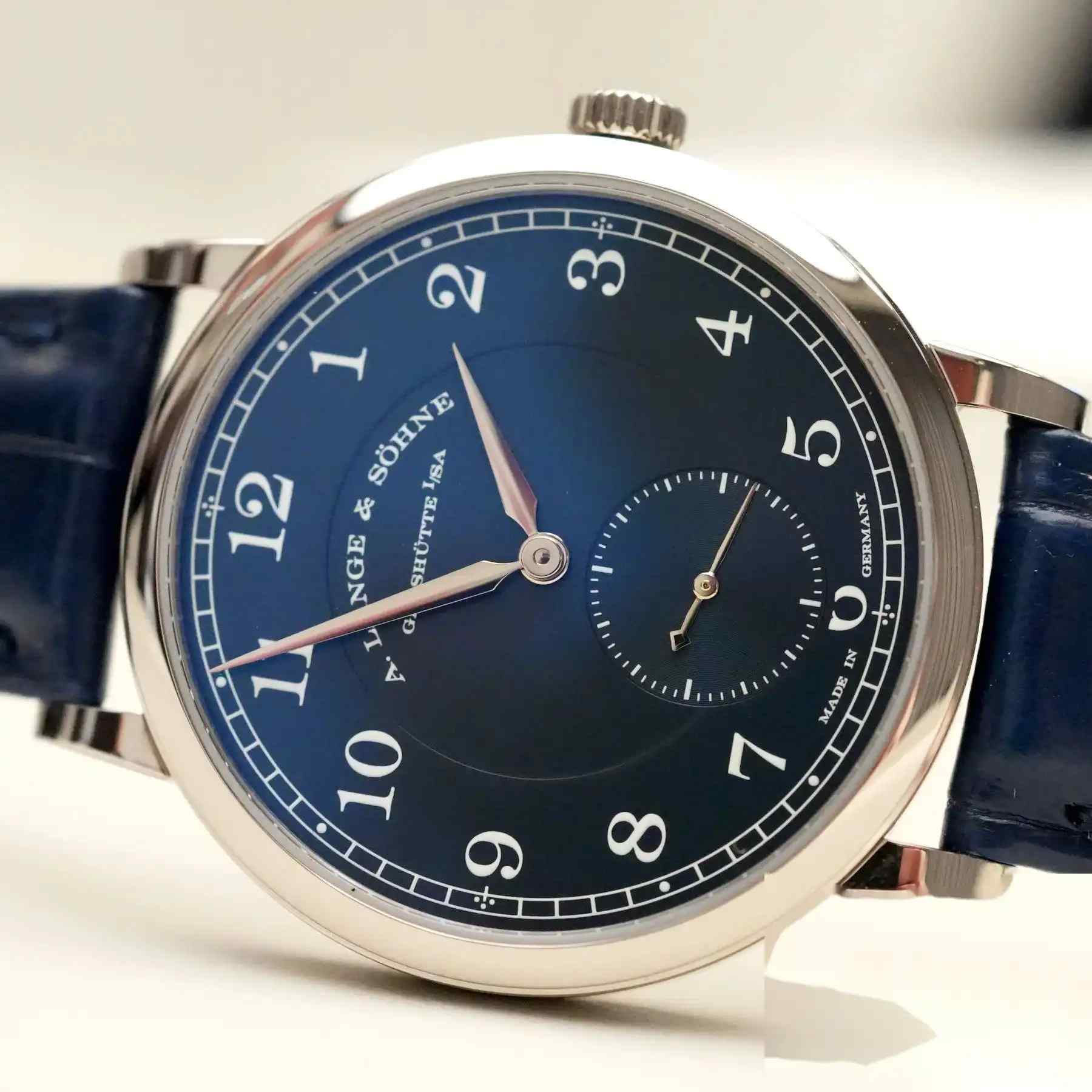 34mm正装表新标杆！朗格1815超薄腕表深度评测 | 奈斯探表