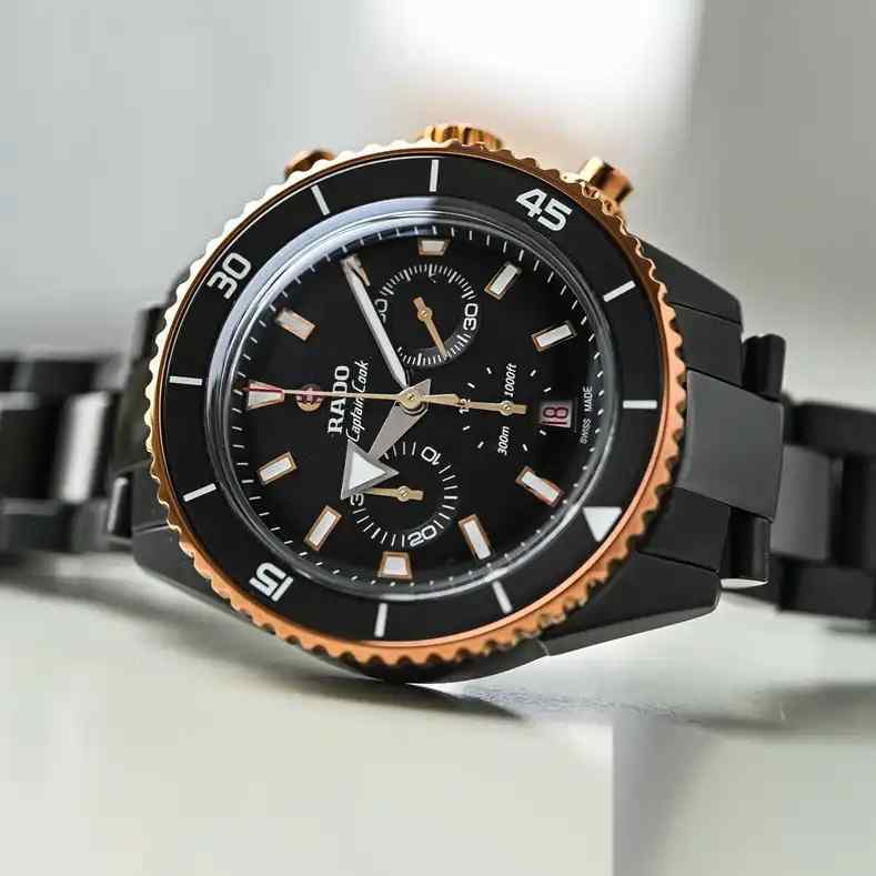 47,500元值不值？Rado库克船长新款计时码表实测，一体陶瓷表壳惊艳全?。?| 奈斯探表