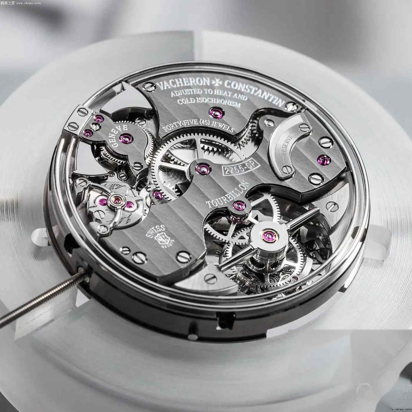 钛金属+三问报时！江诗丹顿Overseas陀飞轮腕表测评，这工艺太绝了！ | 奈斯探表