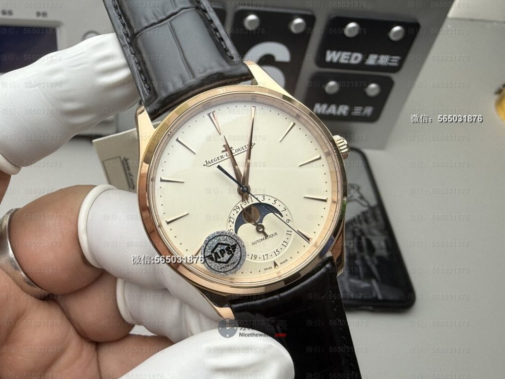 买复刻怕翻车？APS厂积家月相大师一个月使用体验，看完再决定！ | 奈斯探表