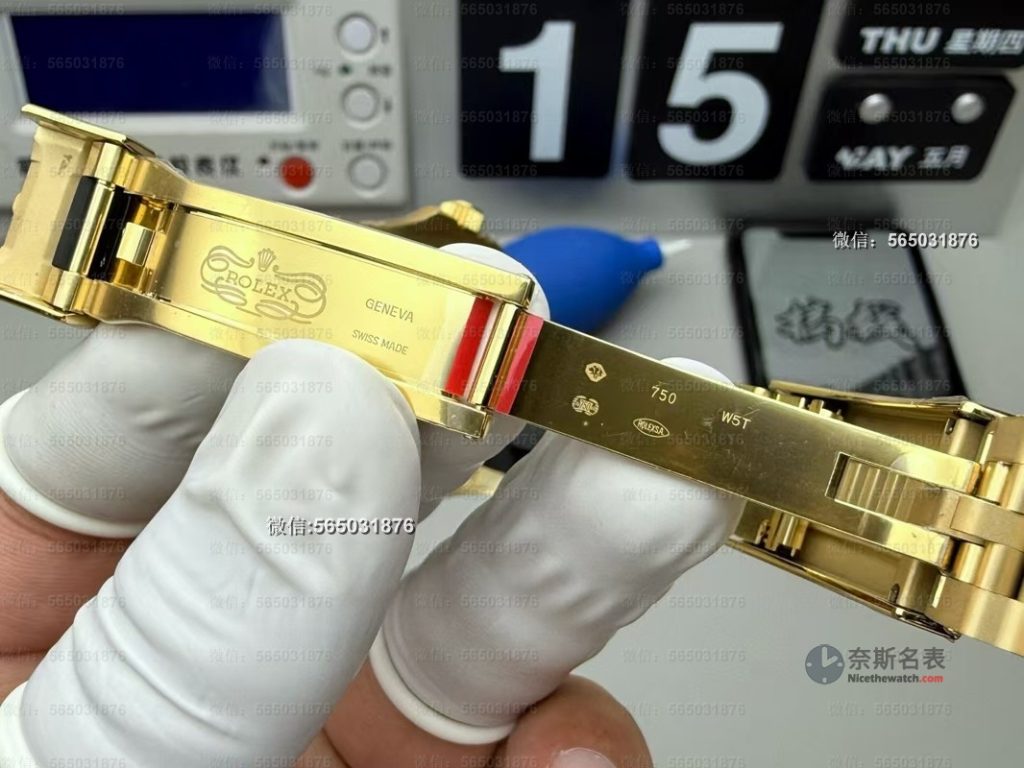 复刻表天花板！VS厂劳力士黄金游艇V3实测，148克配重太惊艳 | 奈斯探表