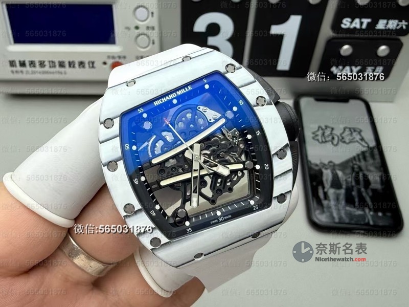 颠覆市场认知的复刻神器！ZF RM061白跑道腕表细节解析，比原装还惊艳 | 奈斯探表