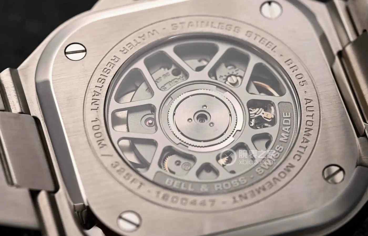 商务差旅必备！柏莱士BR05-GMT双时区腕表深度评测：这抹红针太抢眼！ | 奈斯探表