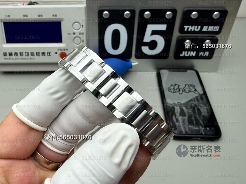 AF厂卡地亚蓝气球28mm女表深度评测：名媛腕间的优雅之选 | 奈斯探表