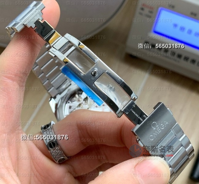 买表就买特别款！VS厂海马150绿松石评测，每个角度颜色都不一样！ | 奈斯探表